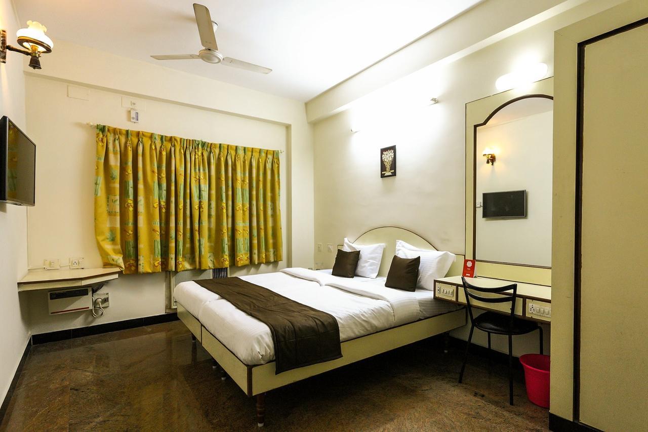 Akg Lodge Kanchipuram Eksteriør bilde