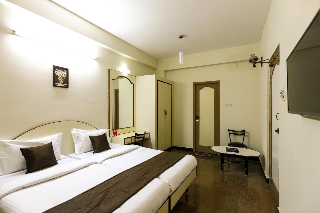 Akg Lodge Kanchipuram Eksteriør bilde